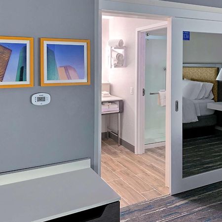 Hampton Inn & Suites Houston East Beltway 8, Tx Екстер'єр фото