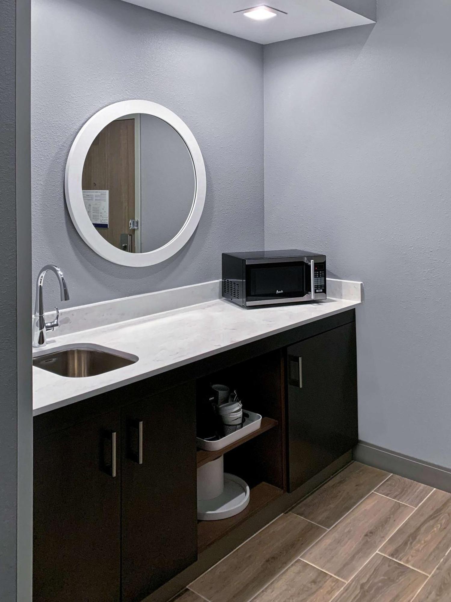 Hampton Inn & Suites Houston East Beltway 8, Tx Екстер'єр фото